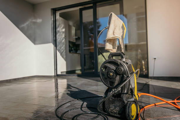 Best Restaurant Pressure Washing  in Loughman, FL