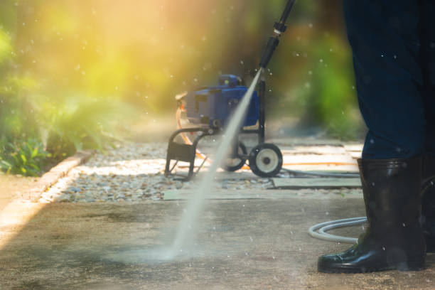 Best Rust Removal  in Loughman, FL